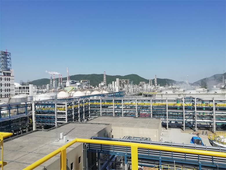 臺(tái)前寧波華泰盛富聚合材料有限公司